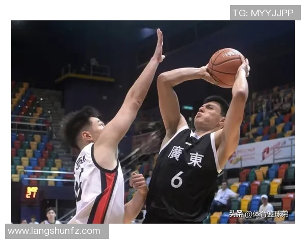 广州篮球队实力解析与未来发展展望聚焦篮球运动的热潮与挑战